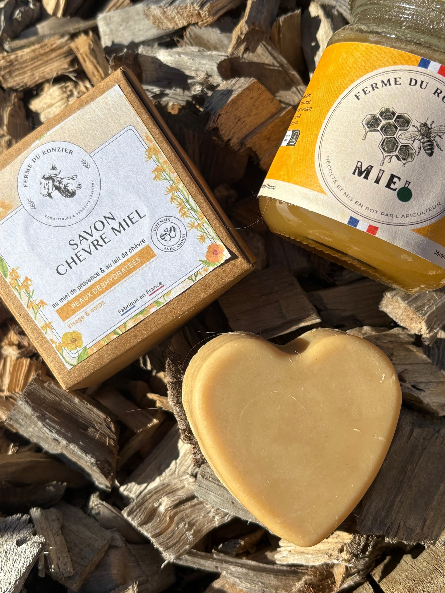 Savon au lait de chèvre et miel